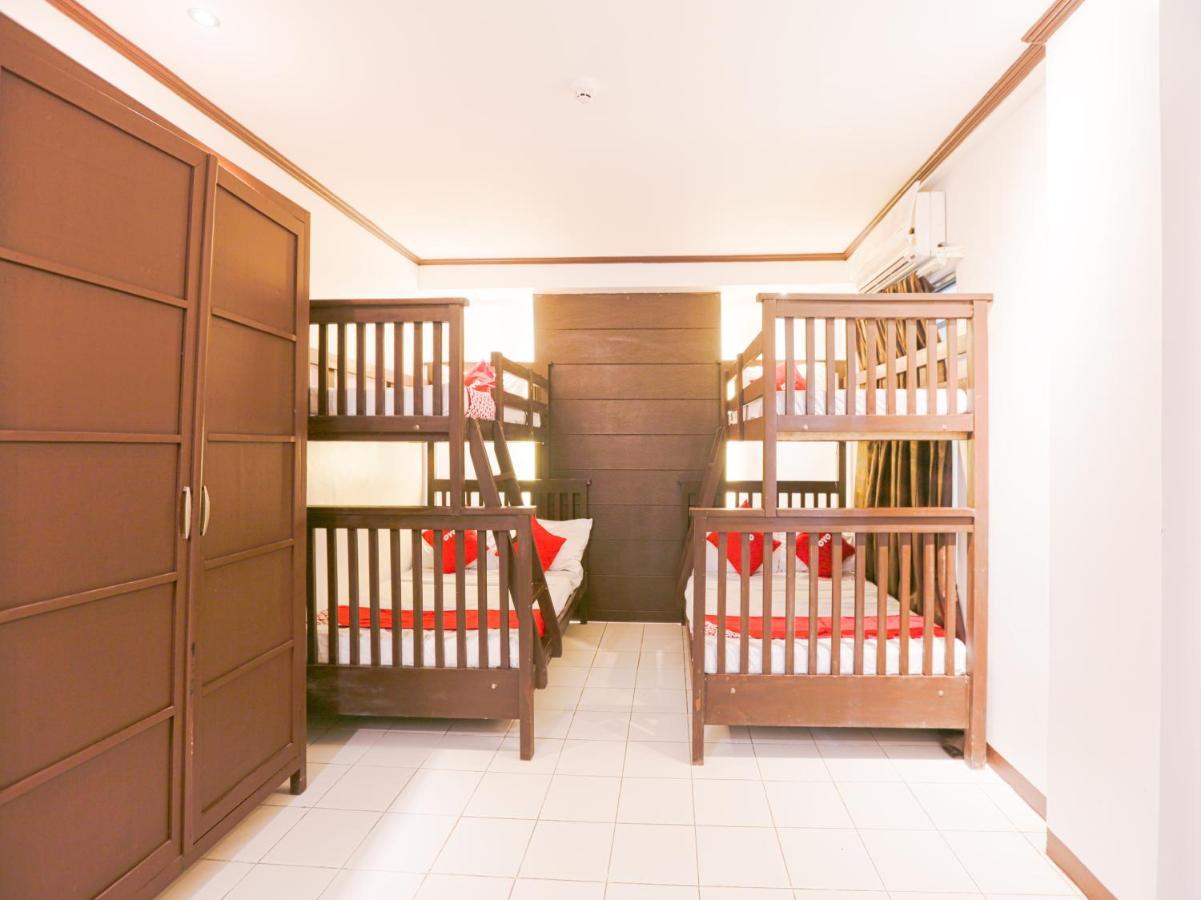 Oyo 759 Royal South Garden Suites Tagaytay City Exterior photo