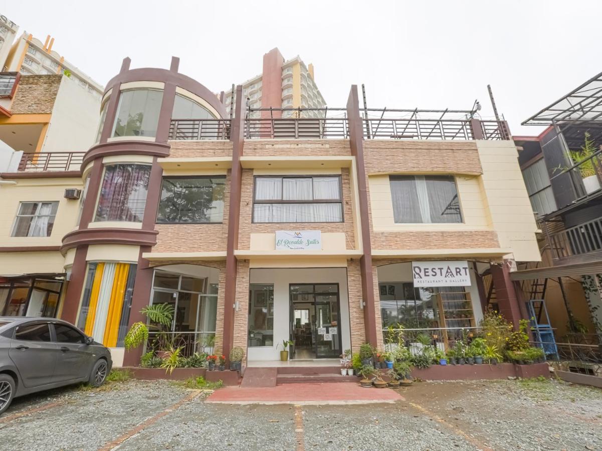 Oyo 759 Royal South Garden Suites Tagaytay City Exterior photo